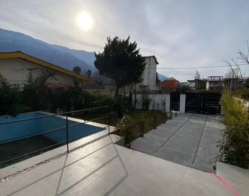 خرید ویلا دوبلکس استخردار و فول فرنیش رویان | ۳۵۰ متر