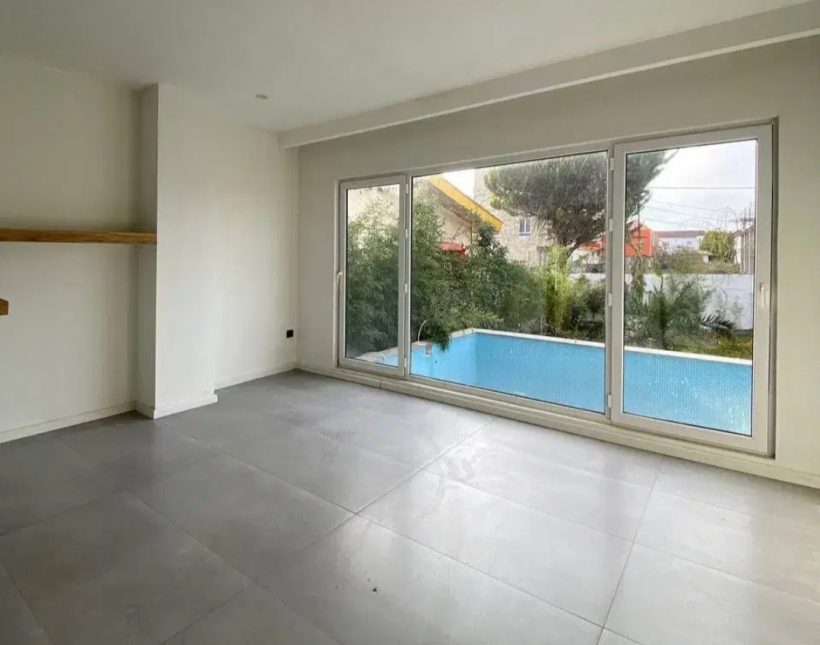 خرید ویلا دوبلکس استخردار و فول فرنیش رویان | ۳۵۰ متر