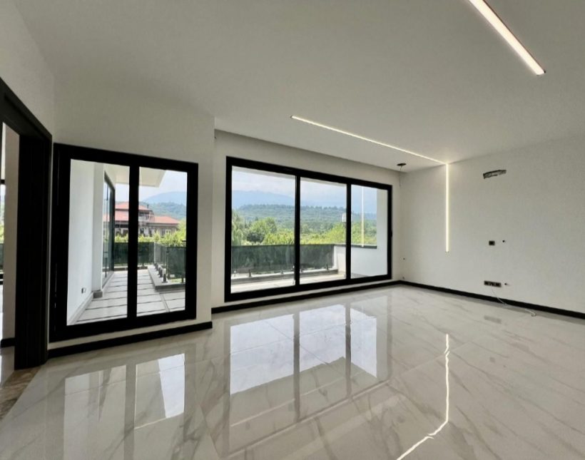 خرید ویلا دوبلکس روف دار و شهرکی نور | ۳۰۰ متر