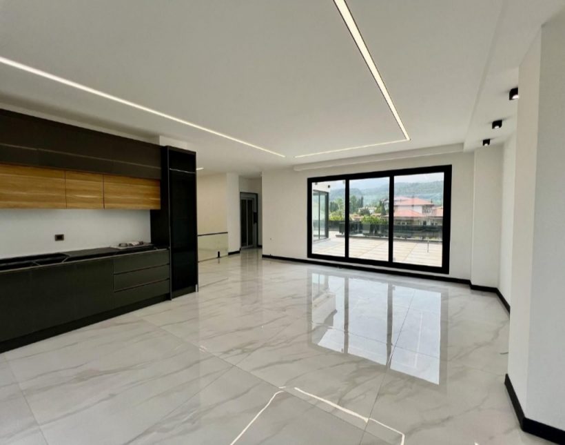 خرید ویلا دوبلکس روف دار و شهرکی نور | ۳۰۰ متر