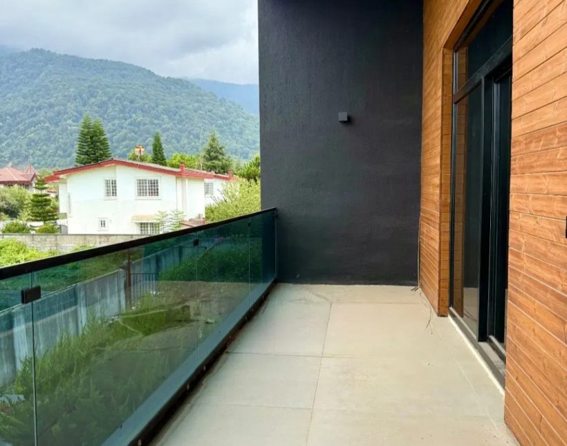 خرید ویلا دوبلکس سند تک برگ و استخردار نوشهر | ۲۸۰ متر