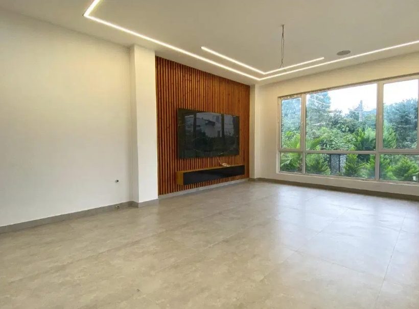 فروش ویلا دوبلکس شهرکی و سند دار رویان | ۳۰۰ متر