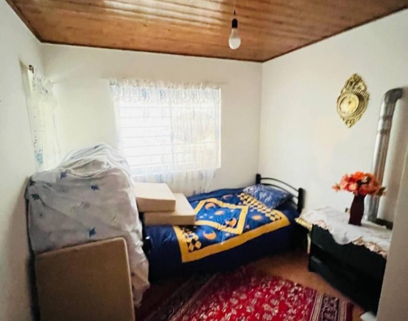 خرید ویلا باغچه فول فرنیش و سند دار نور | ۳۰۰ متر