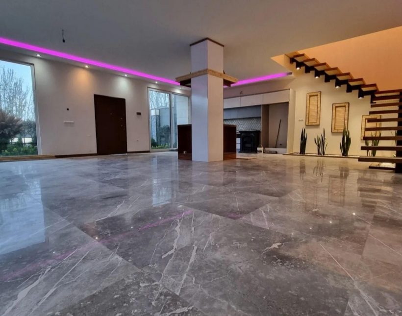 خرید ویلا دوبلکس استخر دار و سند دار نور | ۲۶۰ متر