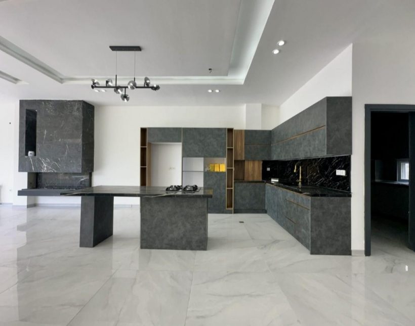 خرید ویلا دوبلکس استخردار و مدرن رویان | ۳۵۰ متر