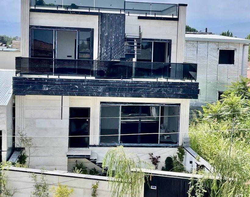 خرید ویلا تریبلکس ۱۵۰ متری آمل سایچ محله | ۱۵۰ متر