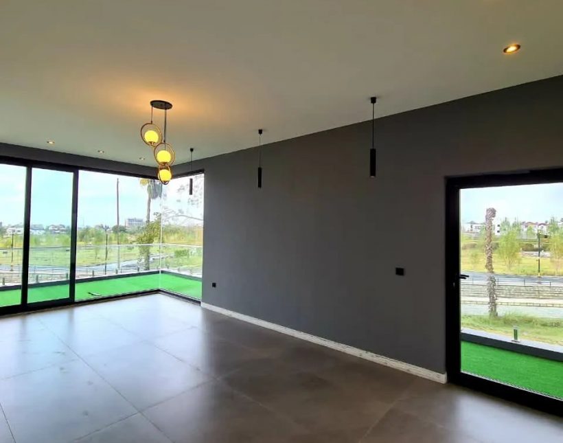 فروش ویژه ویلا مدرن با ۴۰۰ متر بنا در لتینگان نوشهر | ۶۰۰ متر