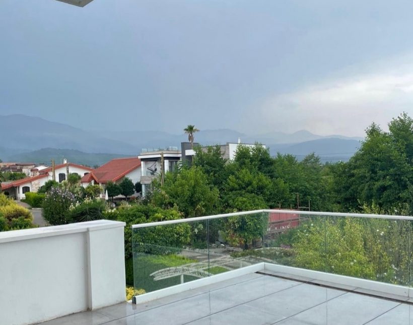 خرید ویلا دوبلکس مدرن استخردار شهرکی مدارک تکمیل | ۴۰۰ متر