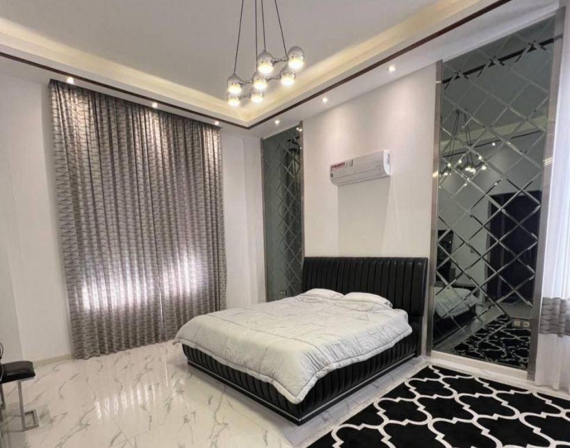 خرید ویلا سعادت آباد چمستان ۵۰۰ متری مدرن استخردار | ۵۰۰ متر