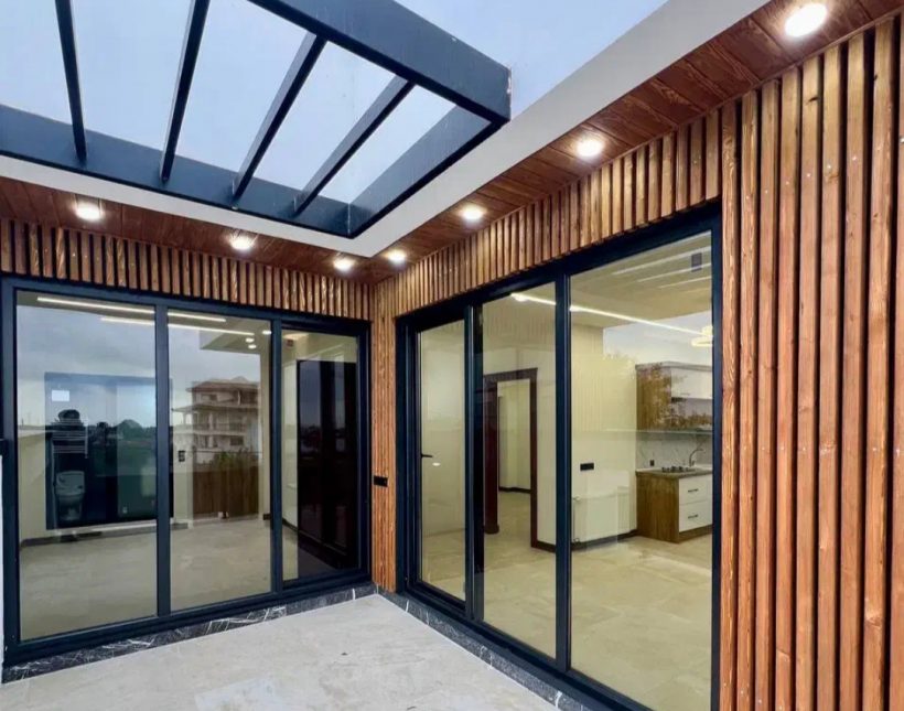 خرید اقساطی ویلا الیمالات نور ۳۰۰ متری مدرن شهرکی | ۳۰۰ متر