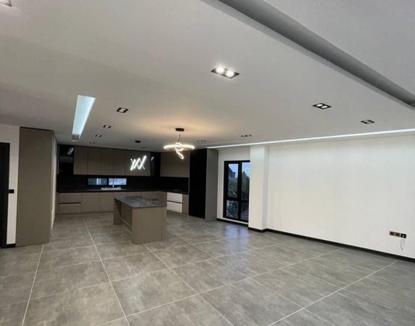 خرید اقساطی ویلا ایرکا چمستان ۴۰۰ متری فول مدرن | ۳۵۰ متر