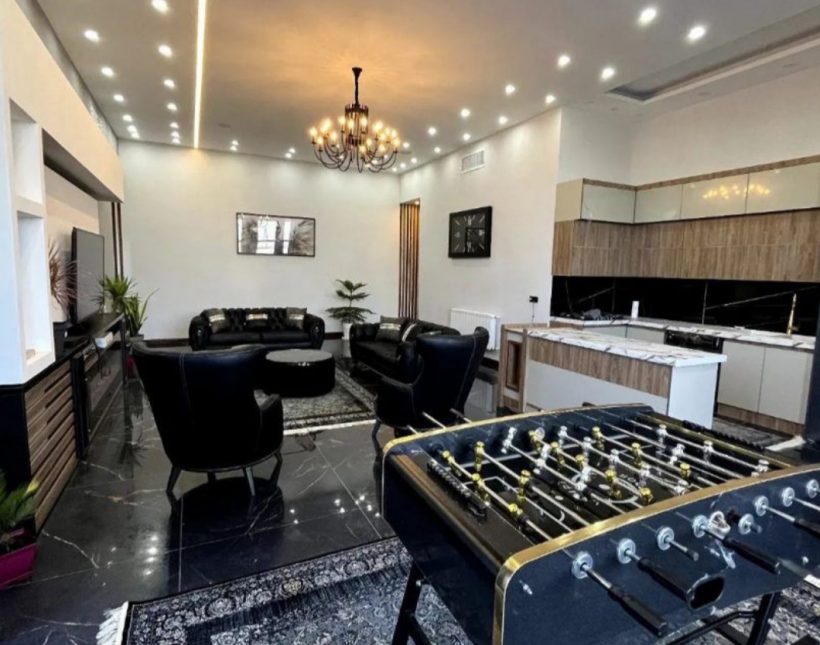 خرید ویلا جاده دریا چمستان ۳۰۰ متری فلت مدرن استخردار | ۳۰۰ متر