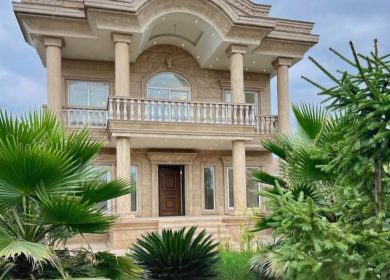 خرید ویلا در نور ۴۰۰ متری کلاسیک نما سنگ شهرک برند جنگلی | ۴۰۰ متر