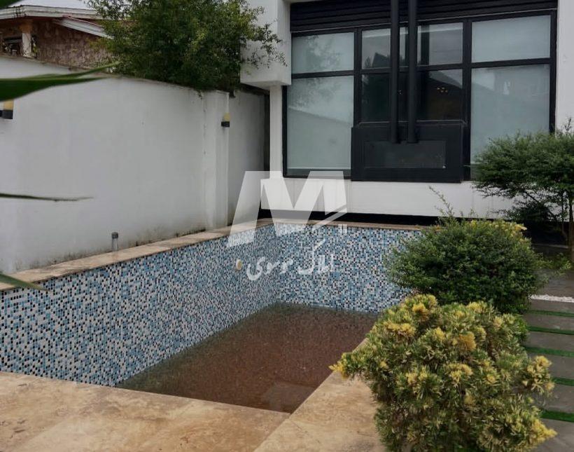 خرید ویلا الیمالات نور ۳۰۰ متری مدرن استخردار فول مبله شهرکی | ۳۰۰ متر