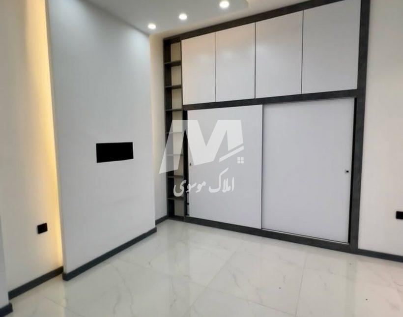 خرید ویلا گنجیاب نور ۳۰۰ متری مدرن هوشمند استخر داخلی | ۳۰۰ متر