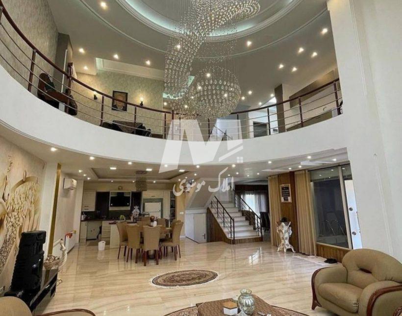 خرید ویلا سعادت آباد چمستان ۳۲۰ متری نما خلیجی استخردار | ۳۲۰ متر