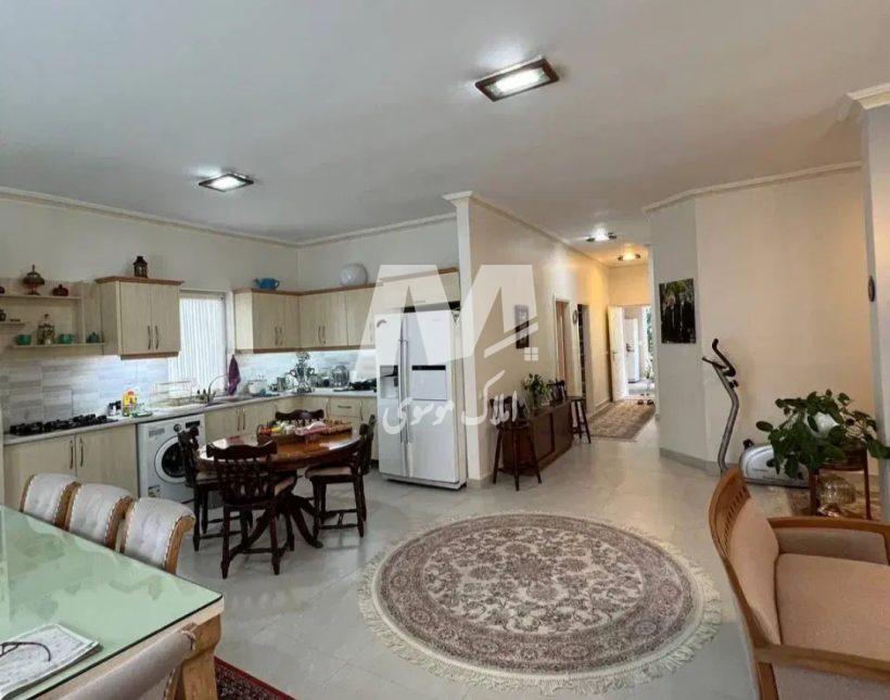 خرید ویلا در نور ۵۵۰ متری نما کانادایی فول فرنیش شهرکی | ۵۵۰ متر