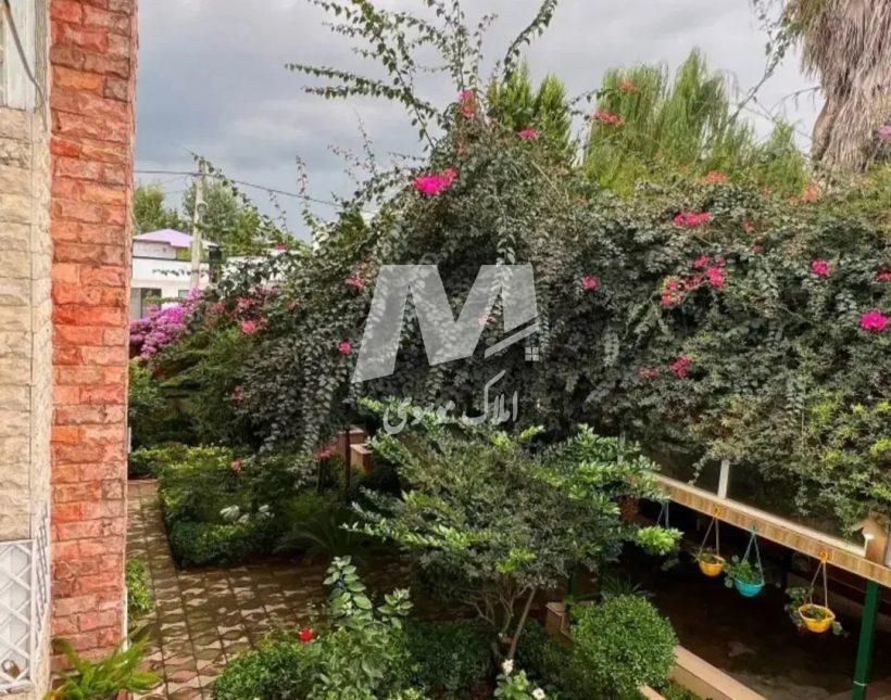 خرید ویلا باغ استخردار ۴۰۰ متری مبله جاده جنگلی ایزدشهر | ۴۰۰ متر