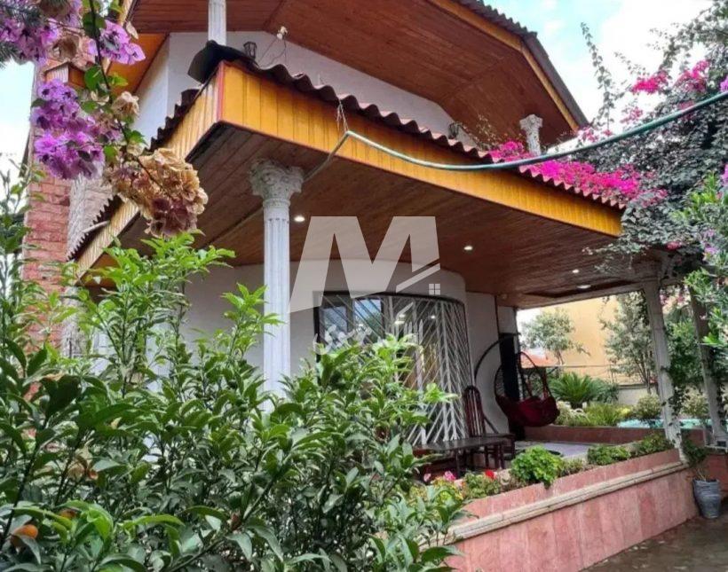 خرید ویلا باغ استخردار ۴۰۰ متری مبله جاده جنگلی ایزدشهر | ۴۰۰ متر