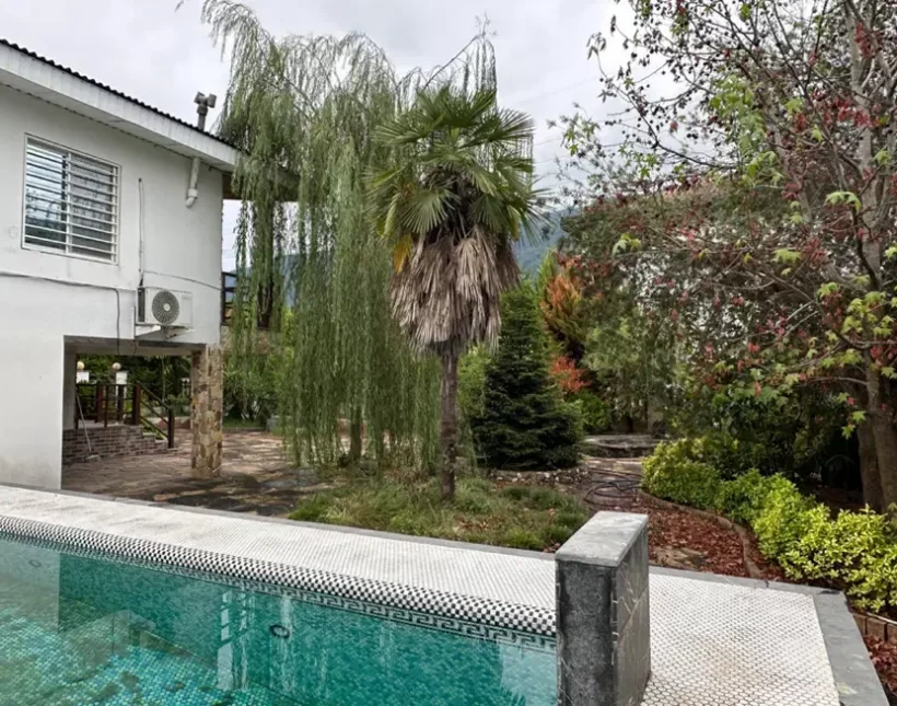 فروش ویلا باغ ۴۵۰ متری استخردار و فول فرنیش چمستان | ۴۵۰ متر