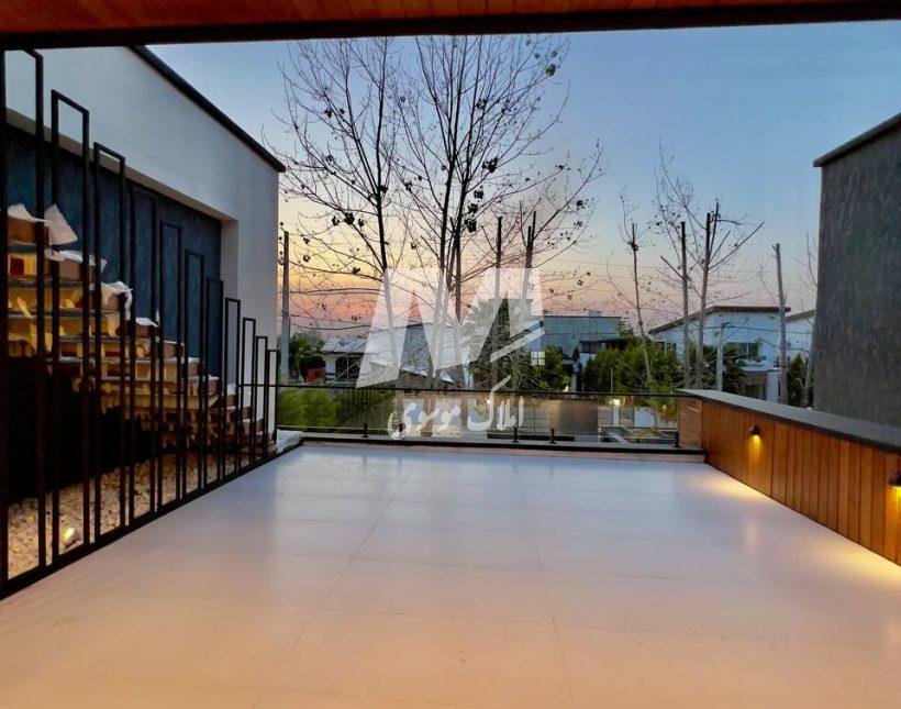 خرید ویلای لاکچری مدرن یا استخر و روف در جاده دریای ایزدشهر | ۴۰۰ متر