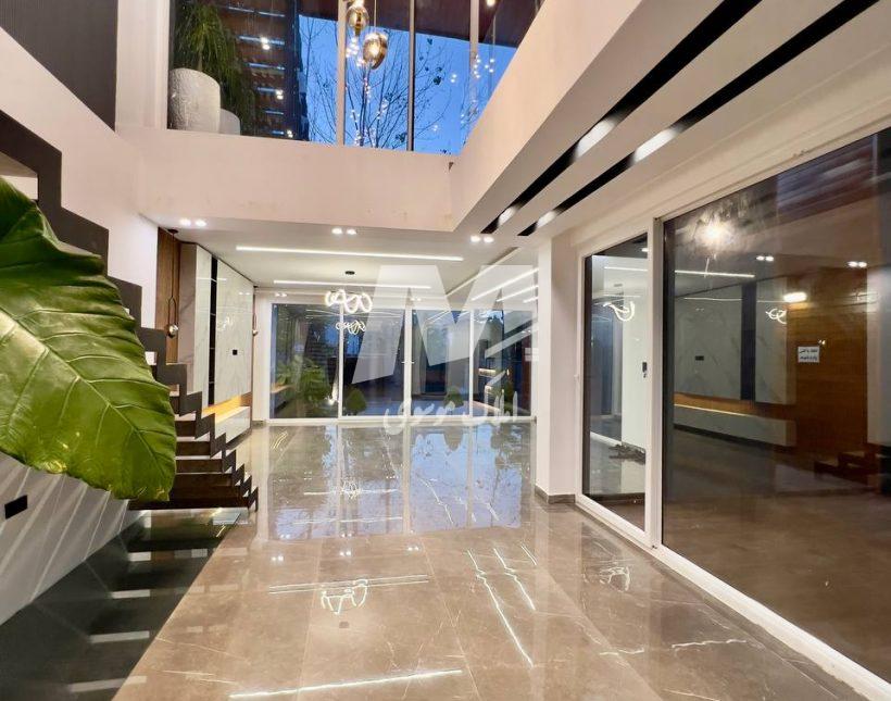 خرید ویلای لاکچری مدرن یا استخر و روف در جاده دریای ایزدشهر | ۴۰۰ متر