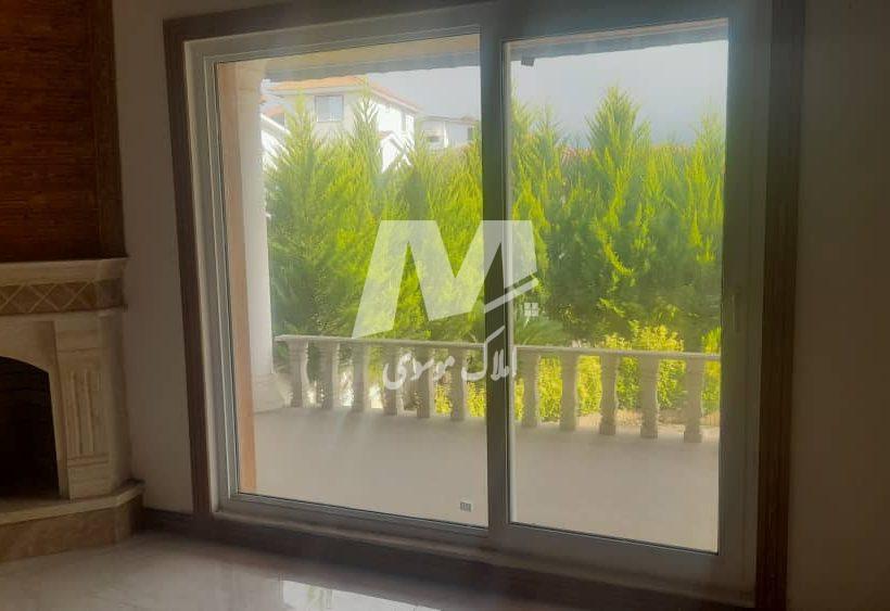 خرید ویلا رویان کوچال ۲ خواب سند تک برگ شخصی ساز | ۳۷۰ متر