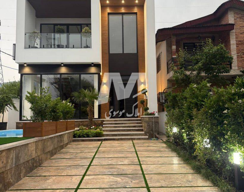 ویلا ۲۷۰ متری سند دار استخر دار شهرک برند نور | ۲۵۰ متر