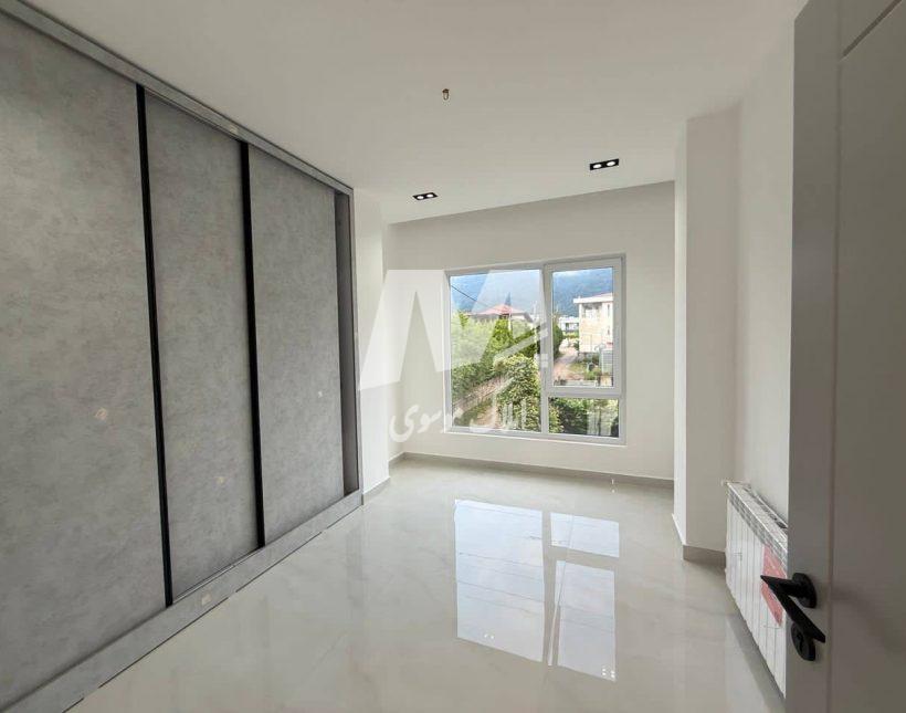 ویلا ۲۷۰ متری سند دار استخر دار شهرک برند نور | ۲۵۰ متر