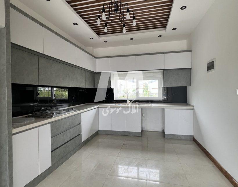 فروش ویلا ۳۰۰ متری سند دار دوبلکس ویلایی نوشهر | ۳۰۰ متر