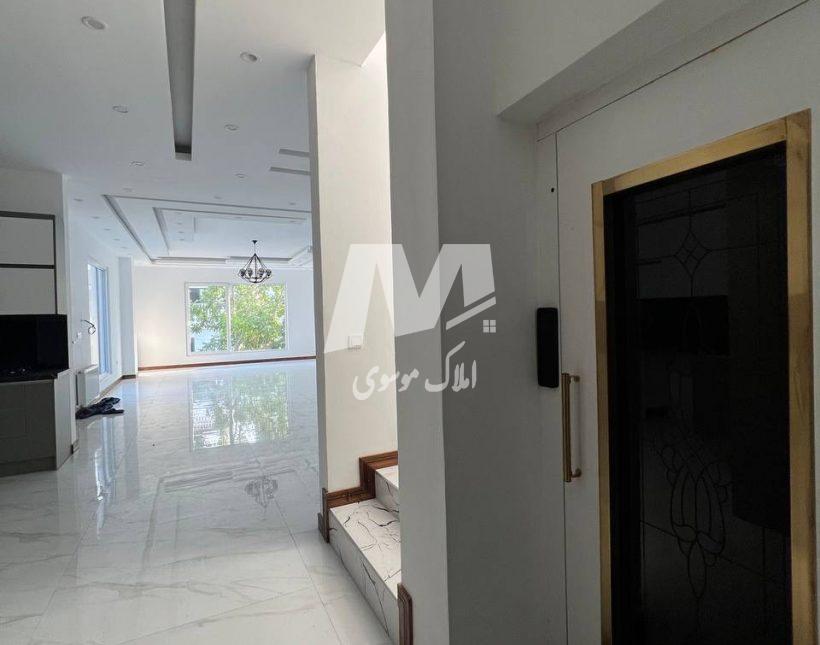 خرید ویلا ۳۵۰متری سند دار استخر دار نوساز کلید نخورده نوشهر | ۳۵۰ متر