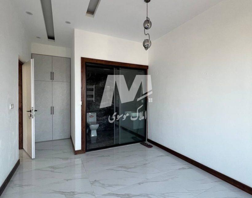 خرید ویلا ۳۵۰متری سند دار استخر دار نوساز کلید نخورده نوشهر | ۳۵۰ متر