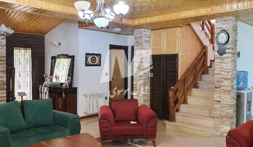 فروش ویلا ۶۵۰ متری سند دار لوکس و شهرک برند رویان | ۶۵۰ متر