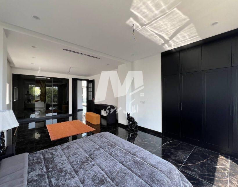 فروش ویلا ۴۵۰ متری سند دار نوساز کلید نخورده استخردار نوشهر | ۴۳۰ متر