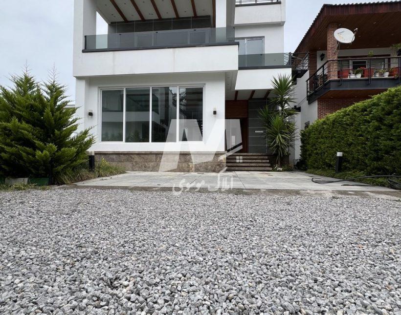 خرید ویلا۲۵۵متری سنددار شهرک برند و اصیل نور | ۲۵۵ متر