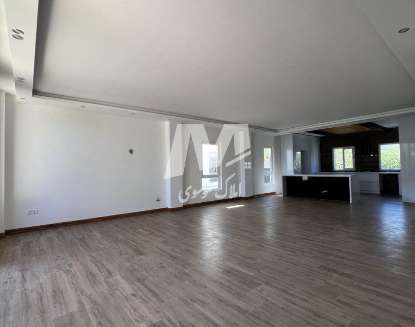 خرید ویلای ۴۰۰ متری سند دار نوساز کلید نخورده نوشهر | ۴۰۰ متر