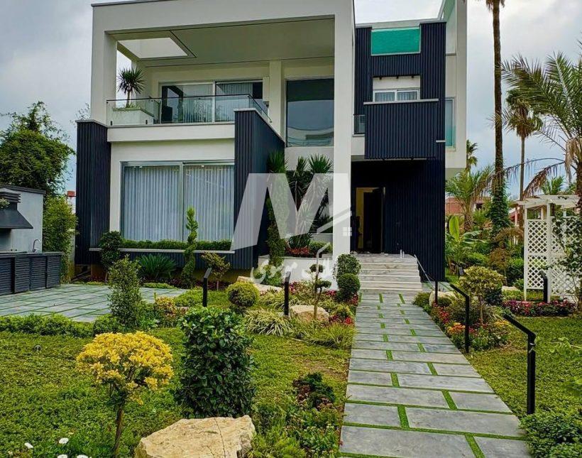 فروش ویلا ۷۰۰ متری سند دار فول فرنیش ویو جنگل و دریا نوشهر | ۷۰۰ متر