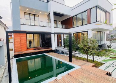 خرید ویلا ۵۰۰ متری سند دار تریپلکس استخردار لوکس نوشهر | 500 متر