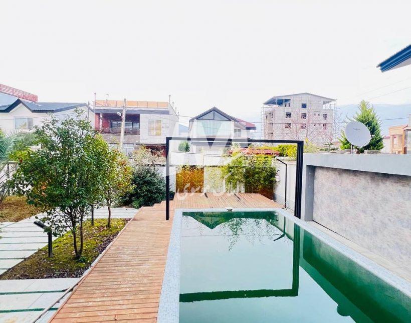 خرید ویلا ۵۰۰ متری سند دار تریپلکس استخردار لوکس نوشهر | 500 متر