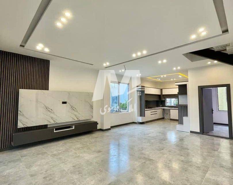 فروش ویلا ۳۰۰ متری سند دار مدرن شهرکی روف نوشهر | ۳۰۰ متر