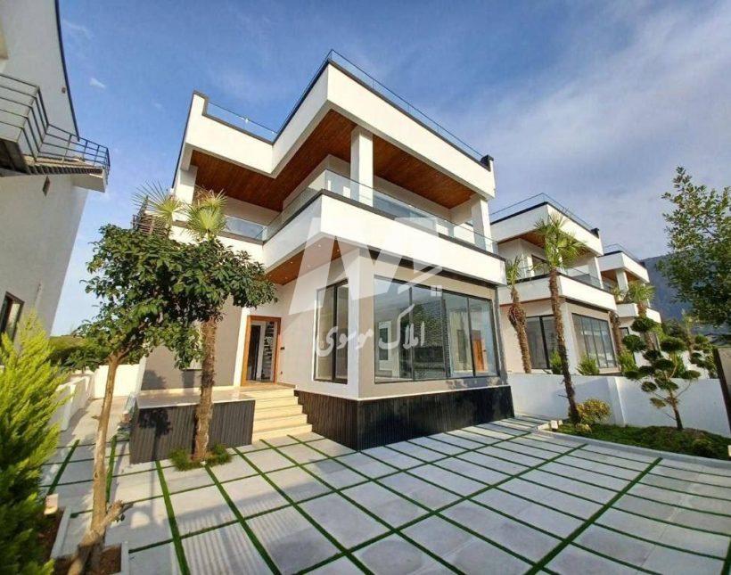 خرید ویلا ۳۵۰ متری لوکیشن عالی و لوکس نوشهر | ۳۵۰ متر