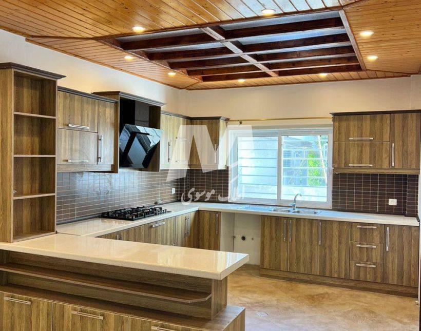 فروش ویلا ۳۵۰ متری سند دار شهرک برند و درجه یک رویان | ۳۵۰ متر