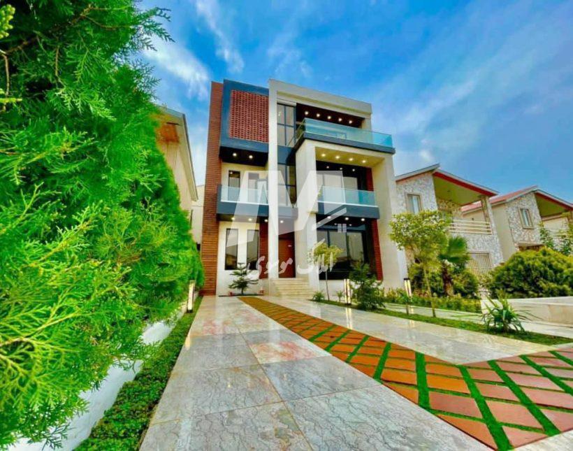 خرید ویلا تریبلکس با آسانسور در سعادت آباد چمستان | ۳۰۰ متر