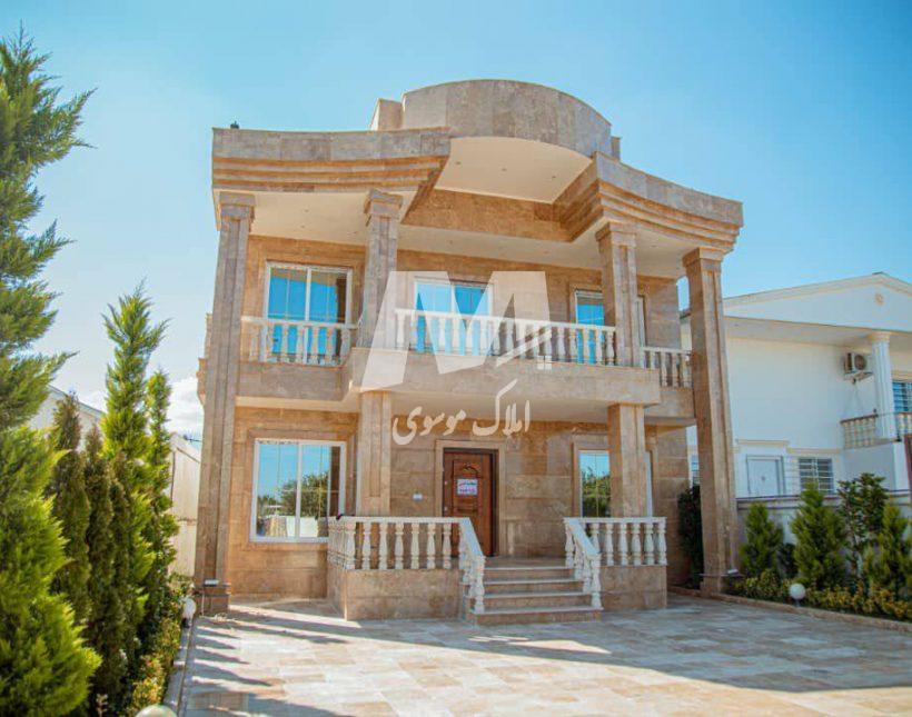 خرید ویلا نما سنگ ۳۱۵ متری در حاجی آباد نور | ۳۱۵ متر