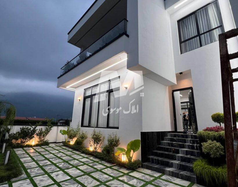 خرید ویلا 400 متری سند تک برگ استخردار در منطقه چلندر نوشهر | 320 متر