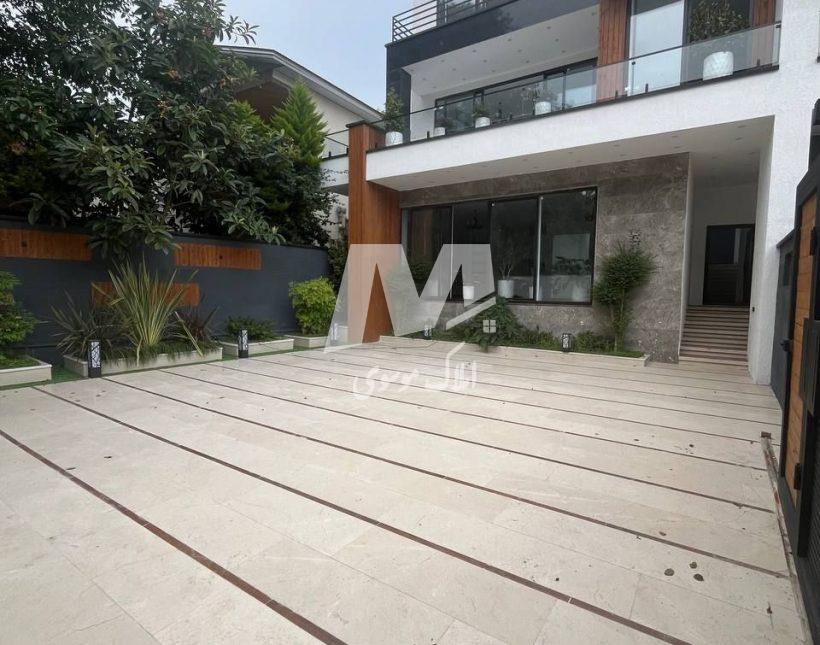 خرید ویلا تریبلکس ۳۰۰ متری در نور | ۳۰۰ متر