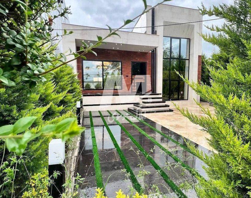 فروش باغ ویلا نیم پیلوت 270 متری تاپ لوکیشن شمال | 270 متر