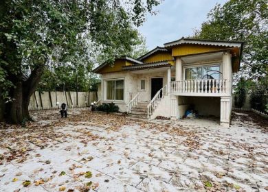 خرید ویلا باغ ۷۰۰ متری استخر داخلی در شهربند چمستان | ۷۰۰ متر