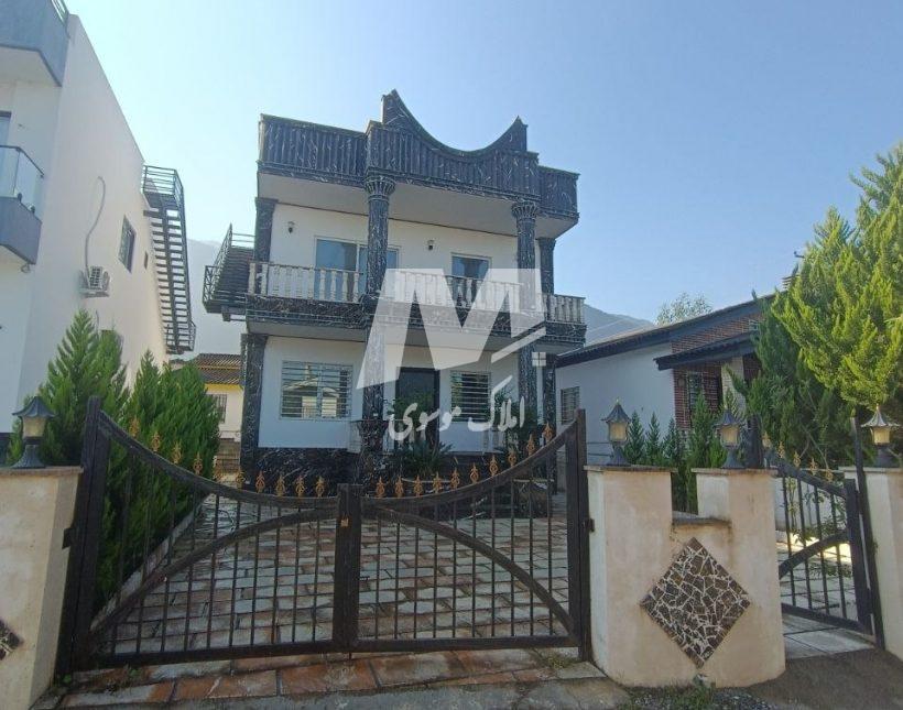 خرید ویلا ۲۶۰ متری با روف عالی در بلویج چمستان | ۲۶۰ متر