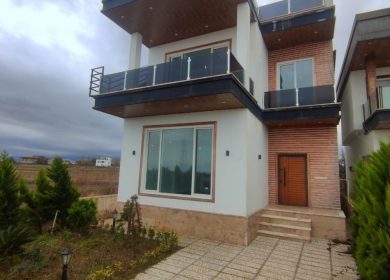 خرید ویلا دو ۲۸۰ متری در نعمت آباد چمستان | ۲۸۰ متر